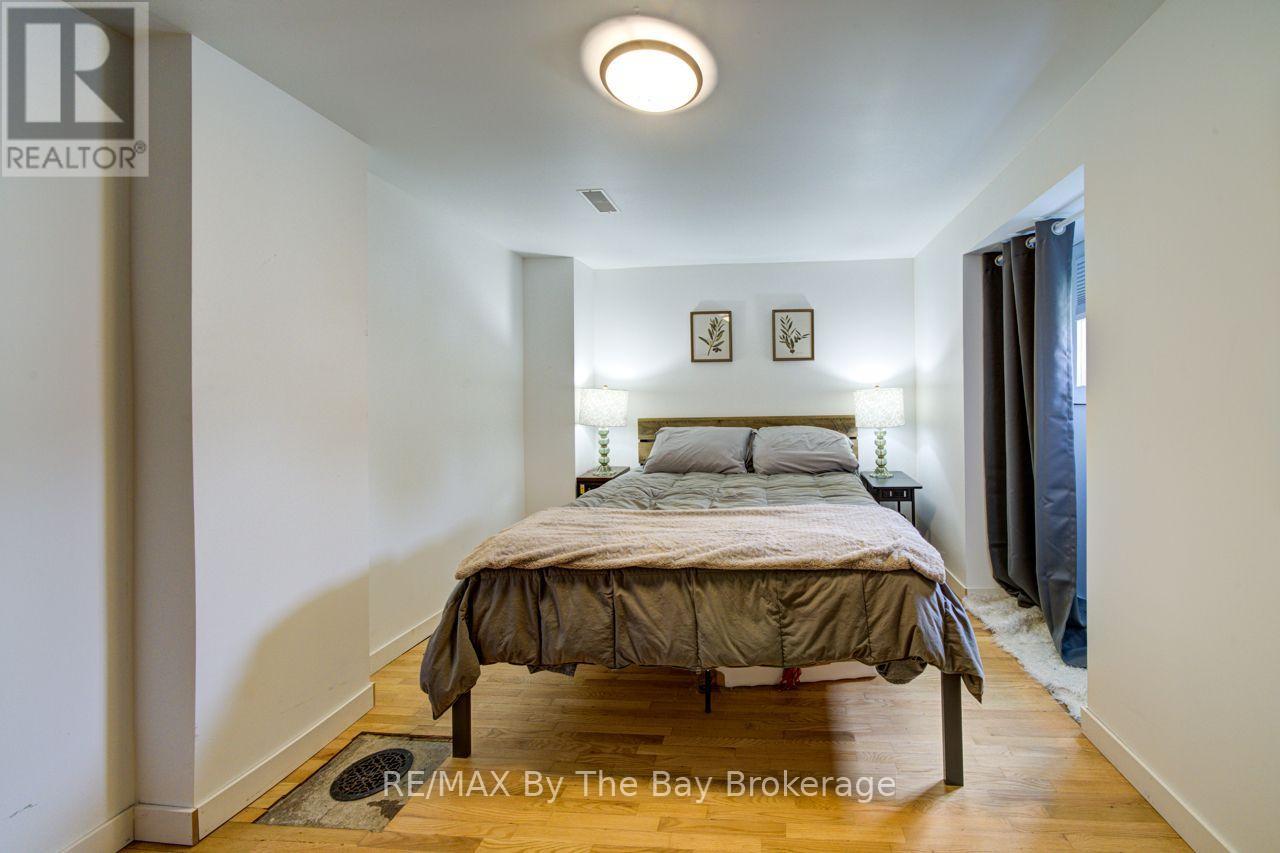 794116 GREY RD 124 ROAD - 21