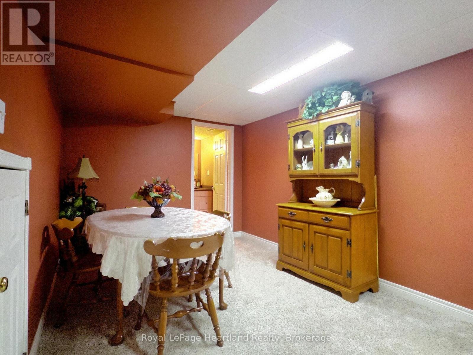 155 VICTORIA DRIVE - 31