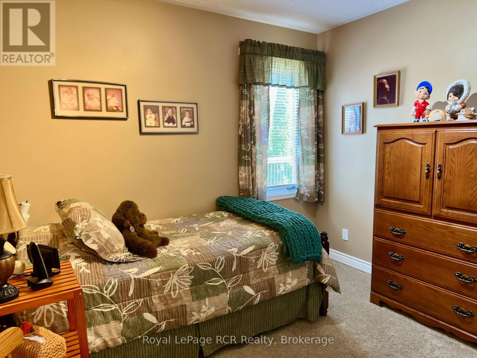 238 4TH STREET CRESCENT - Image 33