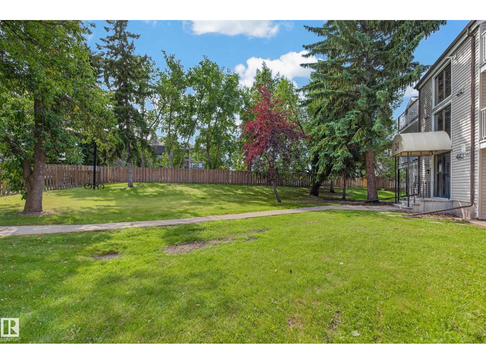 #304 24 Alpine Pl photo 4 — MLS® E4505387
