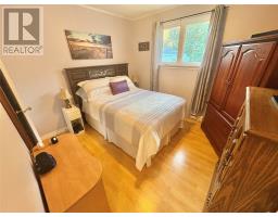 119 Brown Avenue thumbnail 30