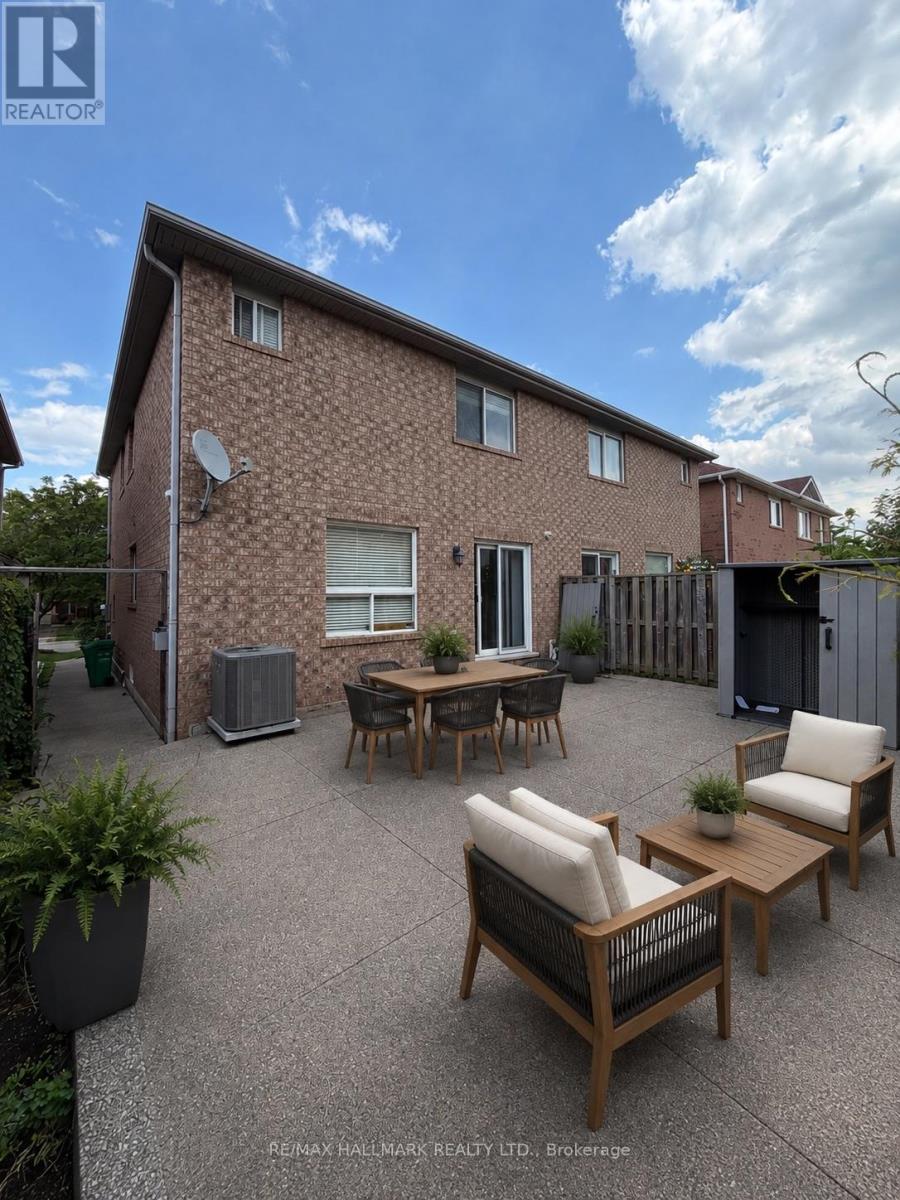 50 FARTHINGALE CRESCENT - 7