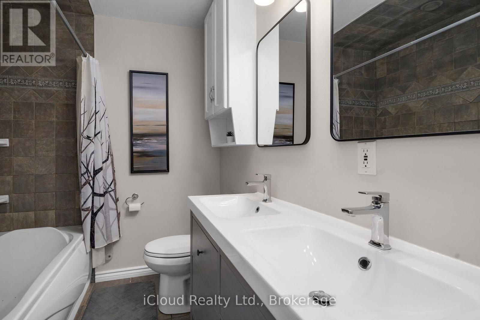 128 ELMORE DRIVE - 28