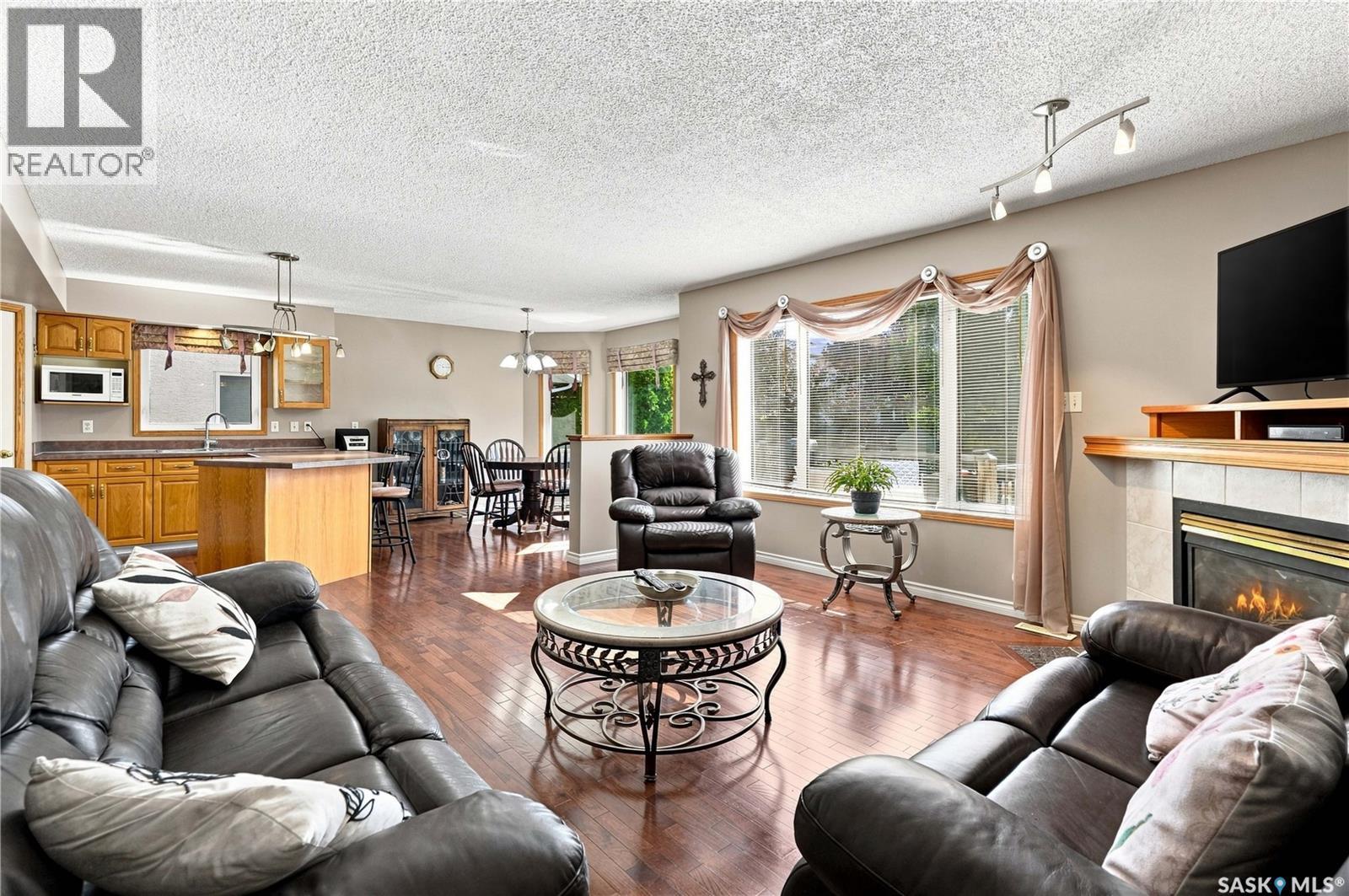 2723 Hayden Park ROAD - Image 9