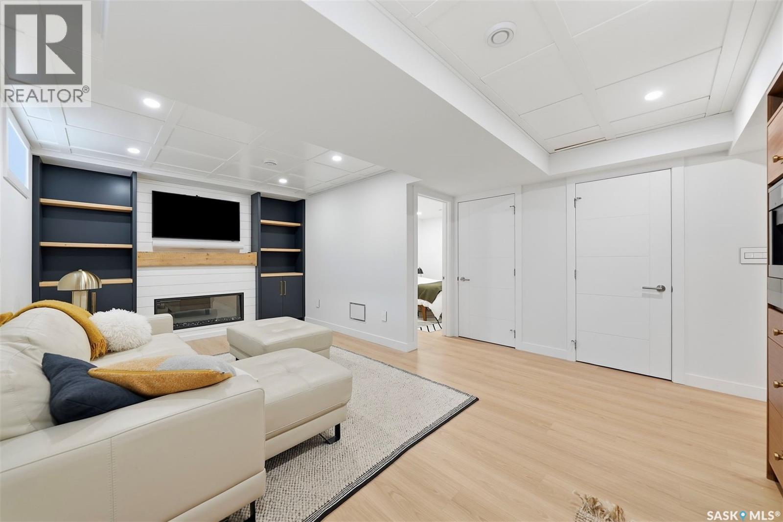 310 Stensrud ROAD - Image 25