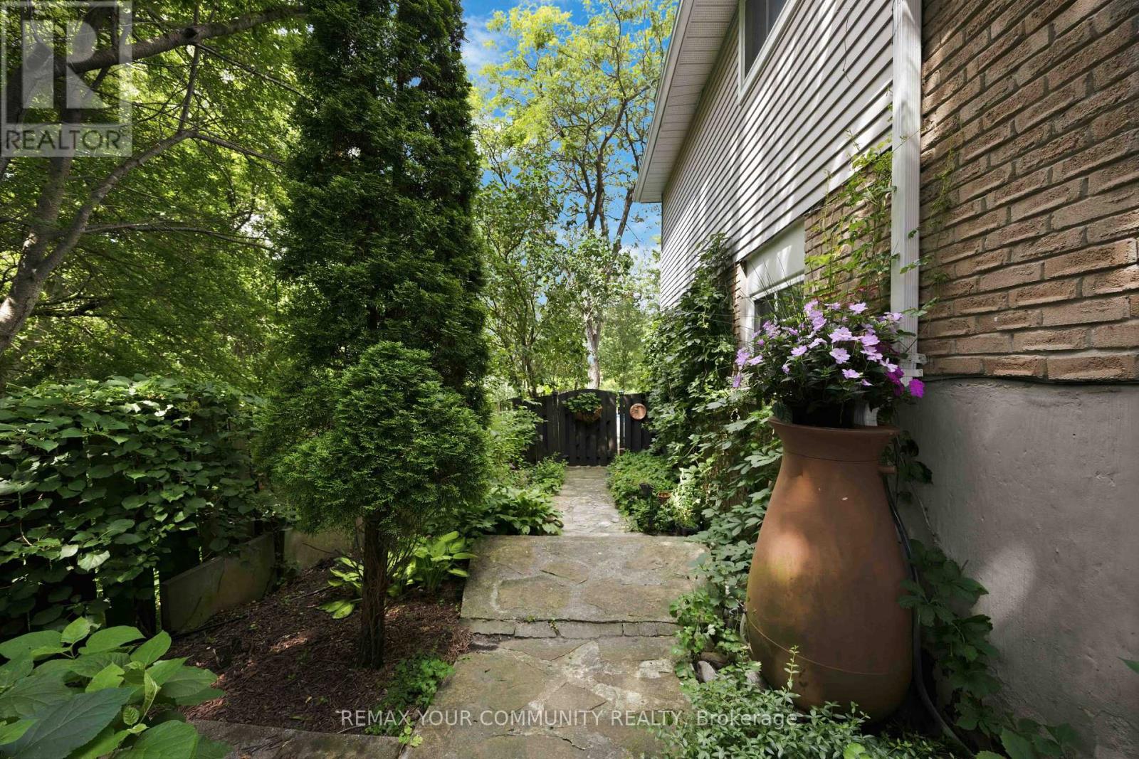 150 PRINGLE DRIVE - Image 22