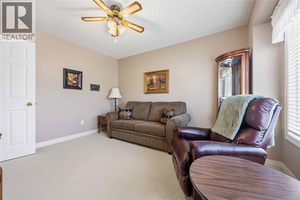 #71 5700 BLACKWELL Sideroad - Image 28