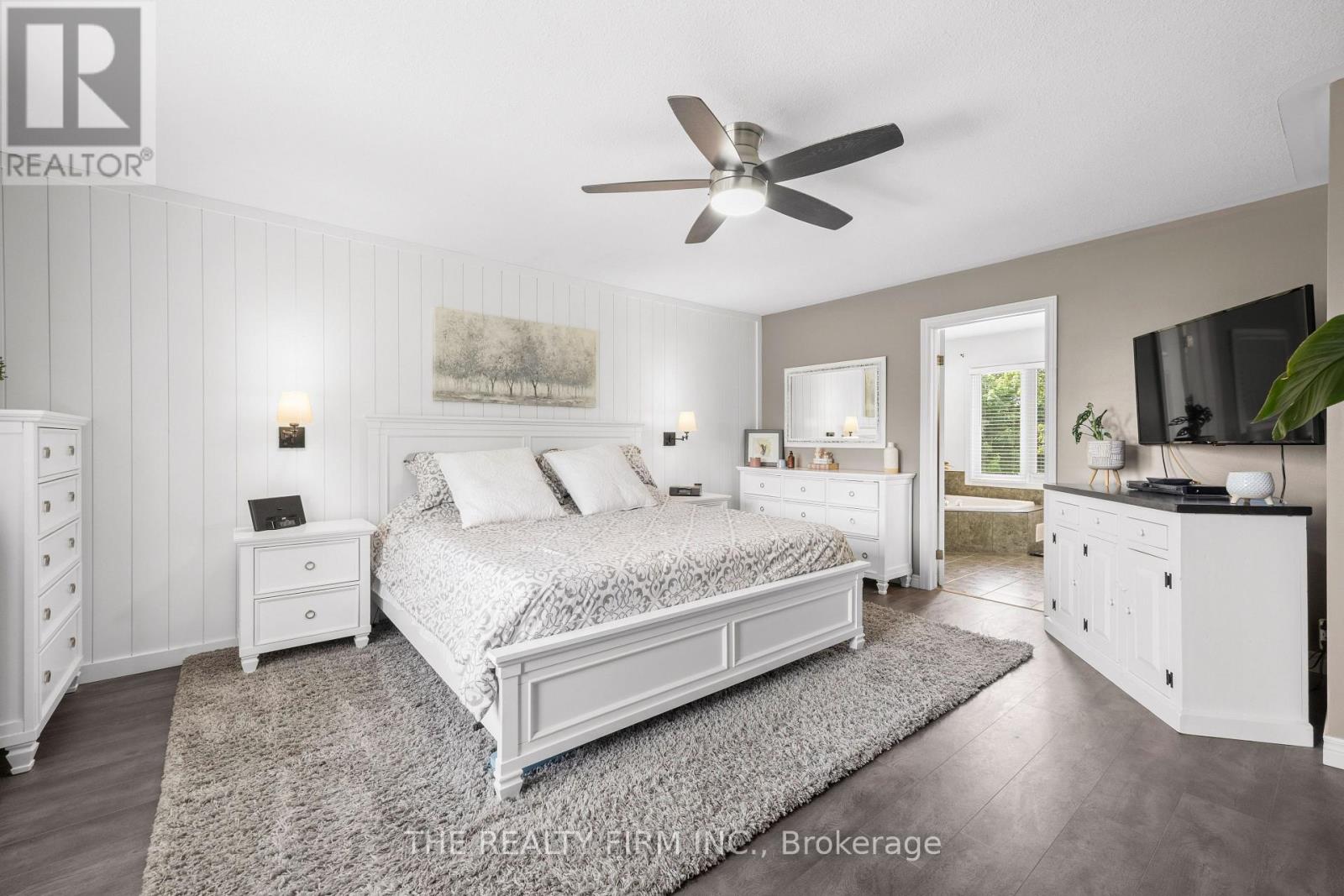 58 DISSING CRESCENT - Image 20