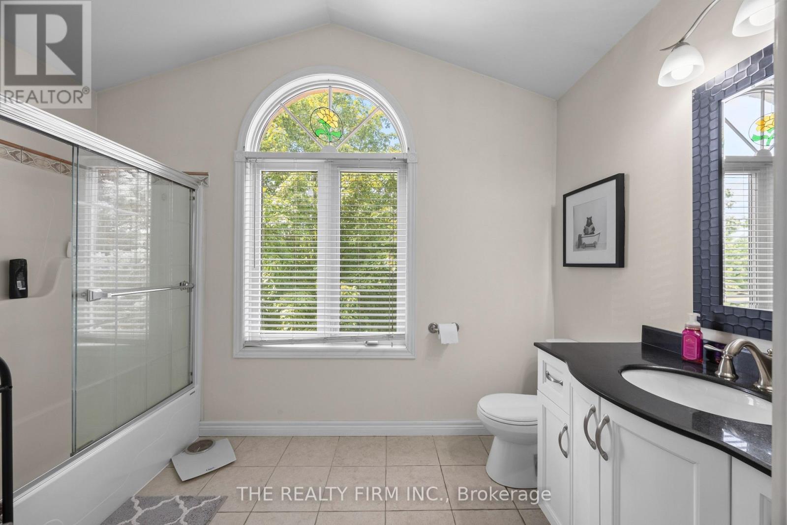 58 DISSING CRESCENT - Image 25