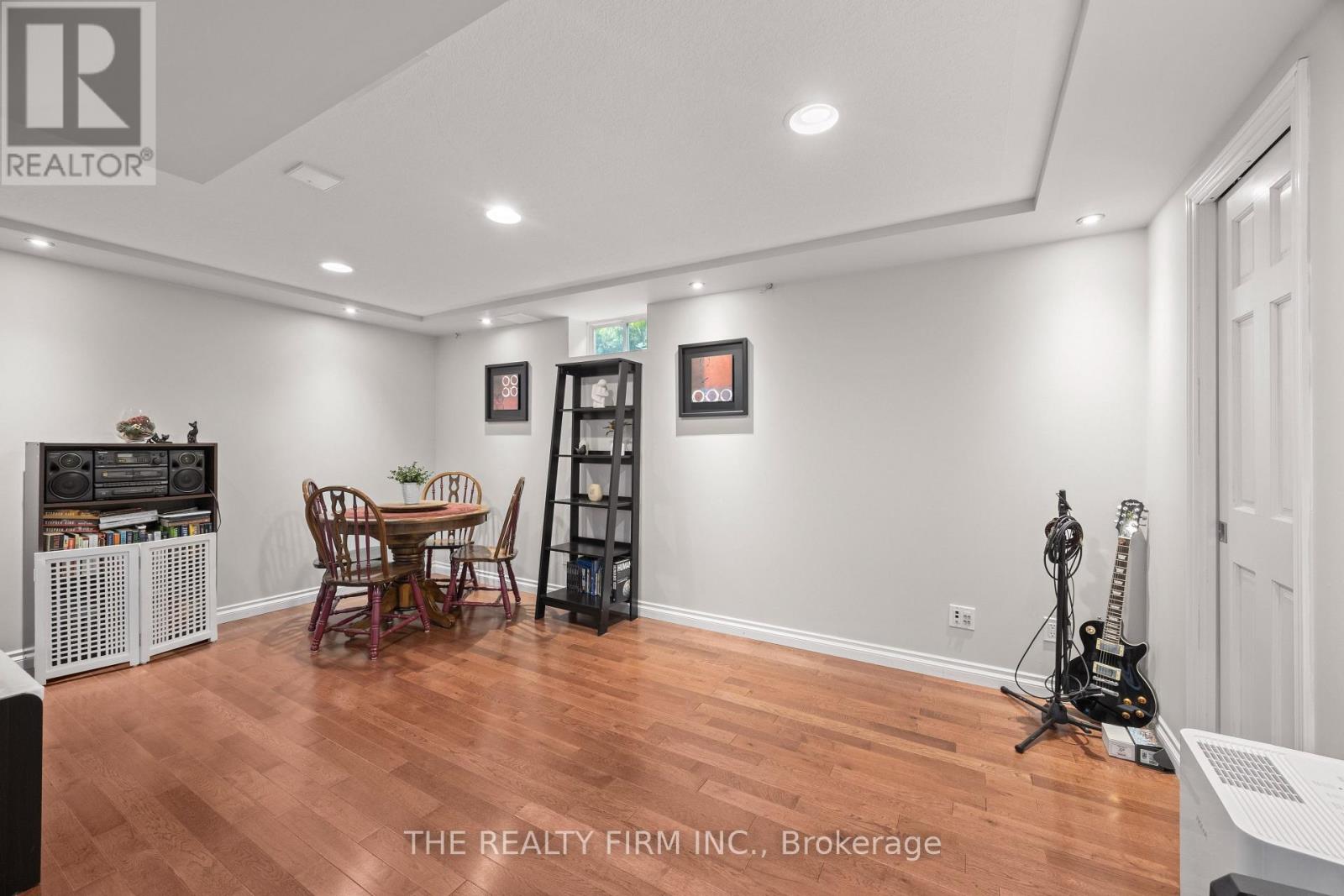 58 DISSING CRESCENT - Image 29