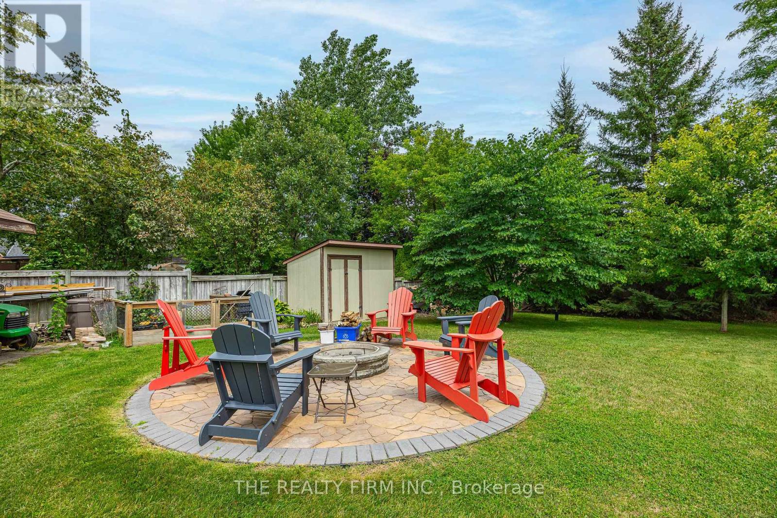 58 DISSING CRESCENT - Image 37