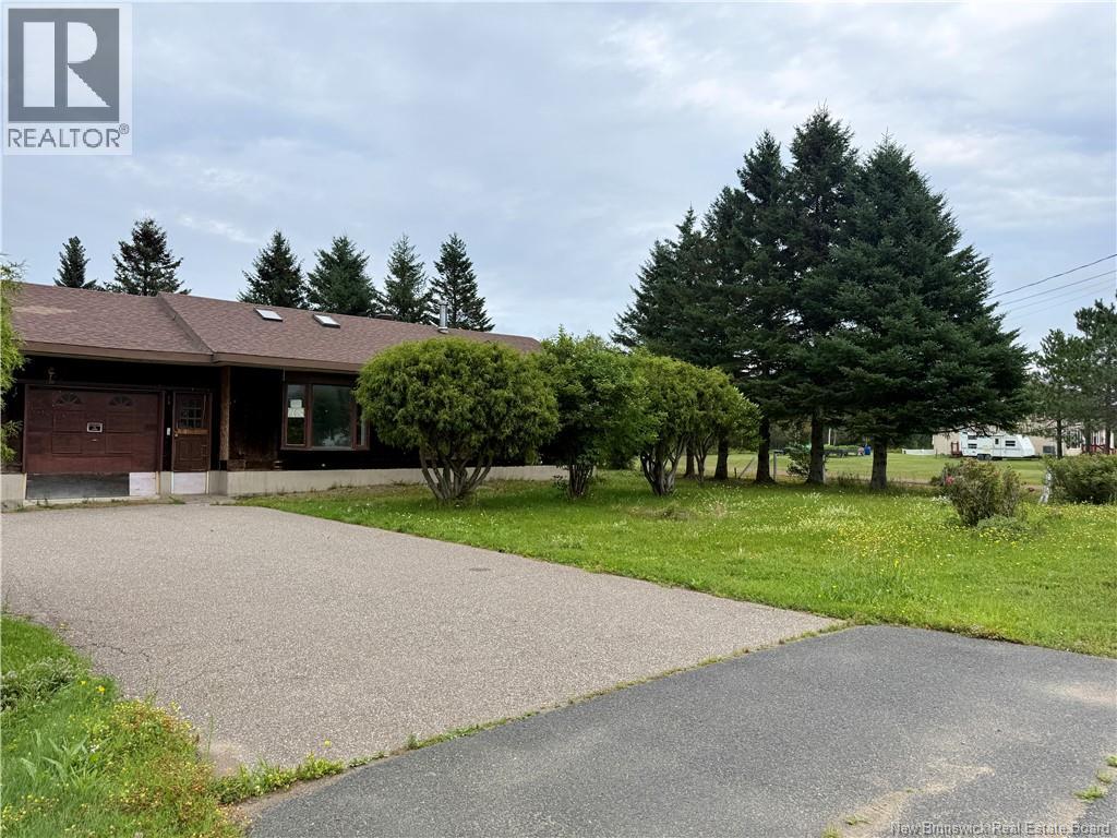 263 Chemin Val-Comeau
