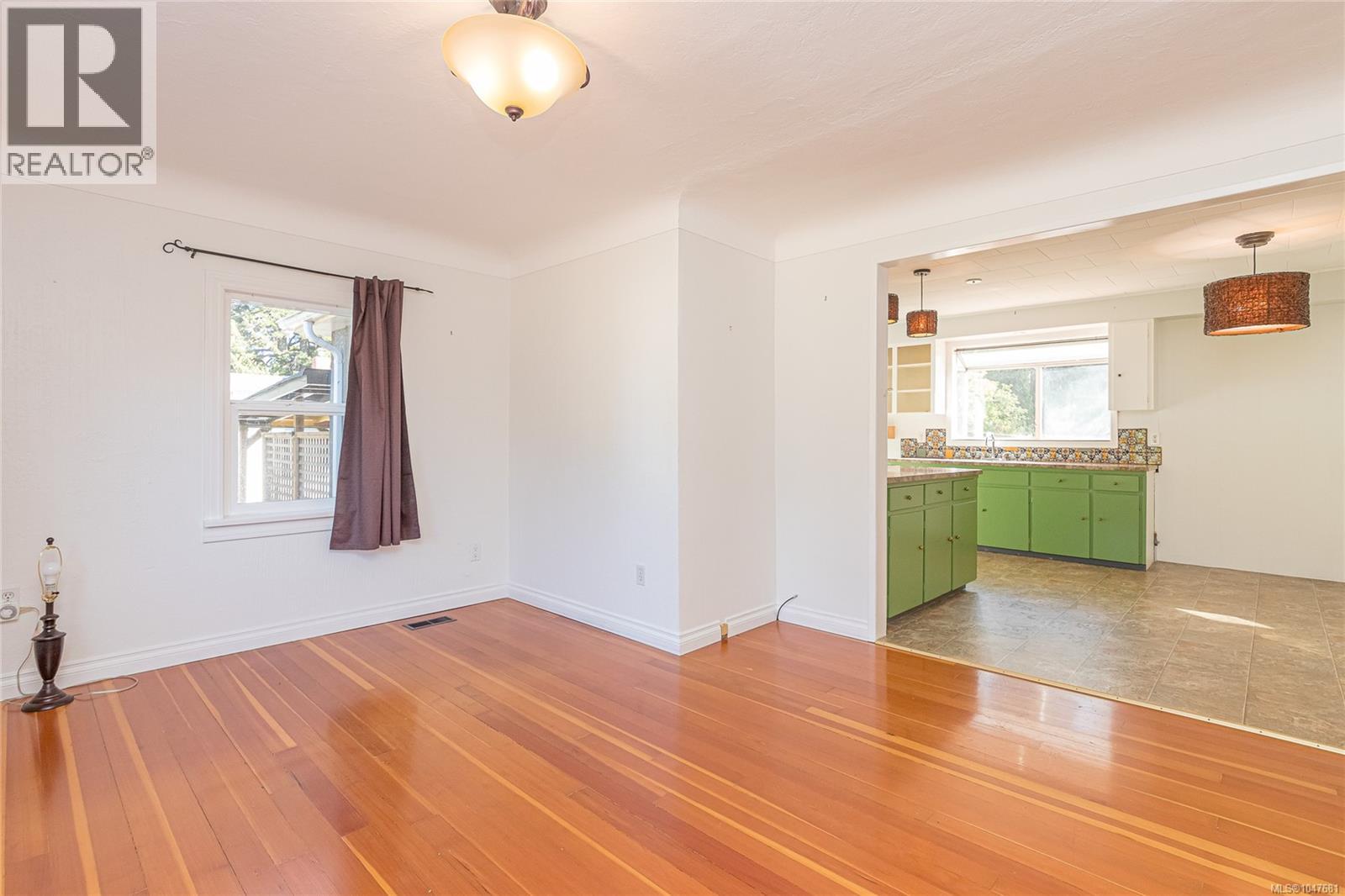 9467 Chemainus Rd - 5