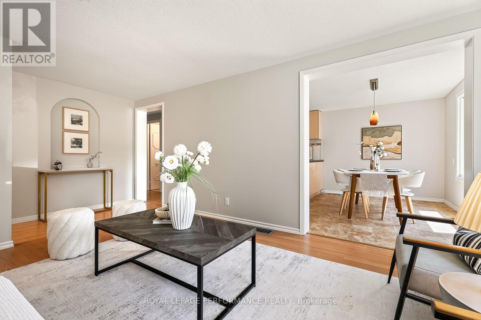 2179 Erinbrook Crescent
