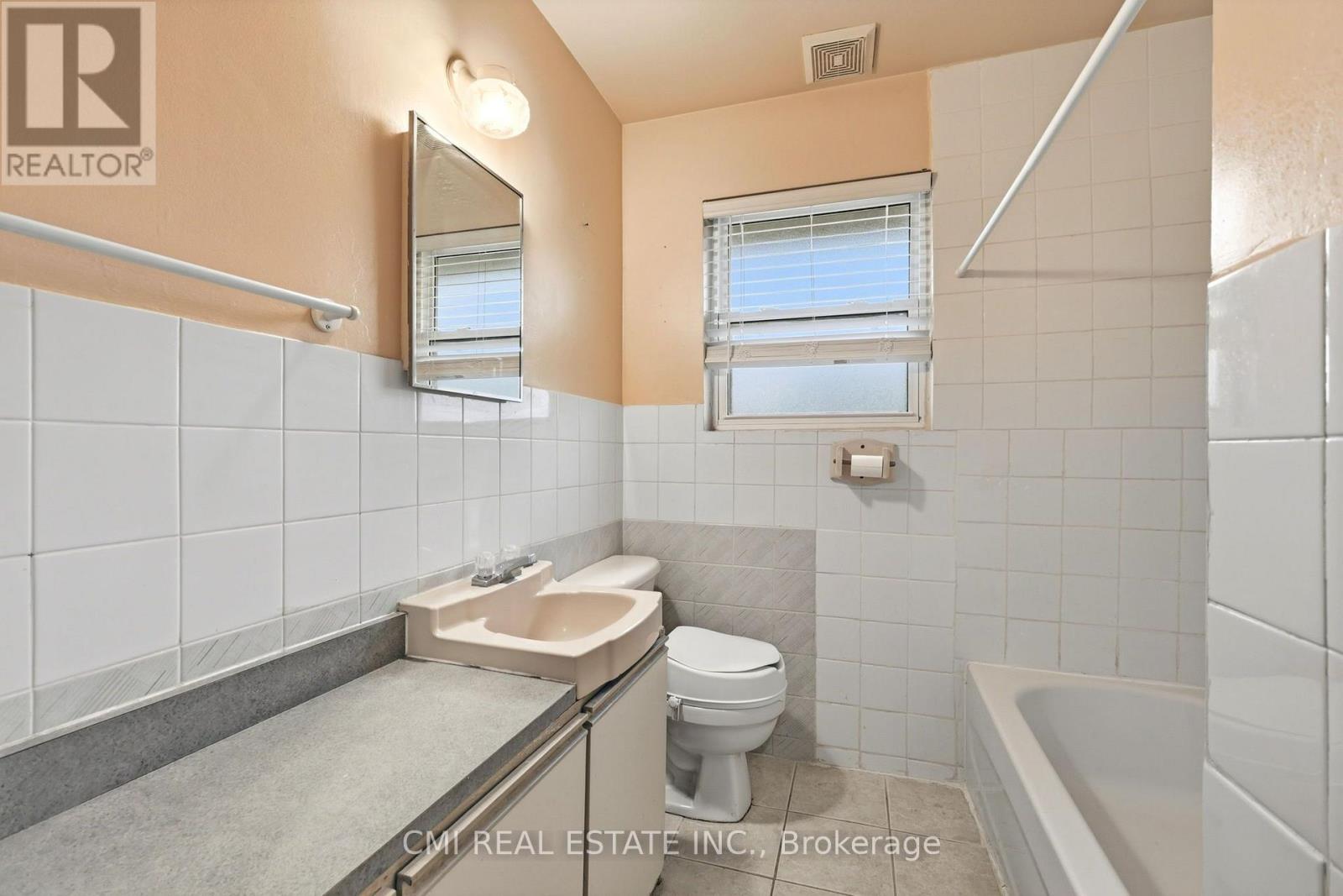 494 ANNAPOLIS AVENUE - 12