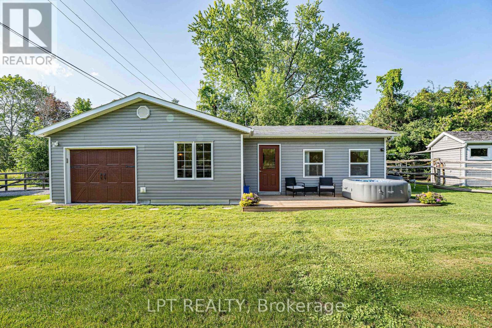 357 LAKE DRIVE N - 33
