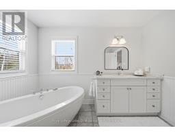 2029 Elana Drive, Severn, ON L3V0C1 Photo 24