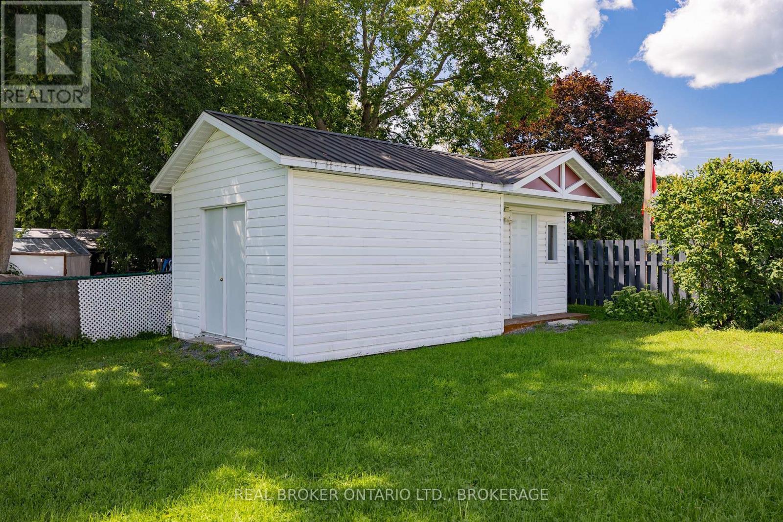 238 BISHOP STREET S - Image 47