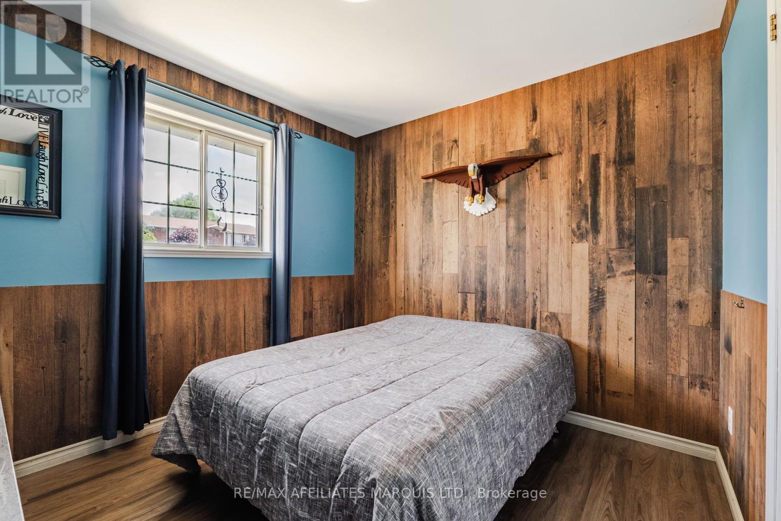 74 COLUMBIA AVENUE - Image 19