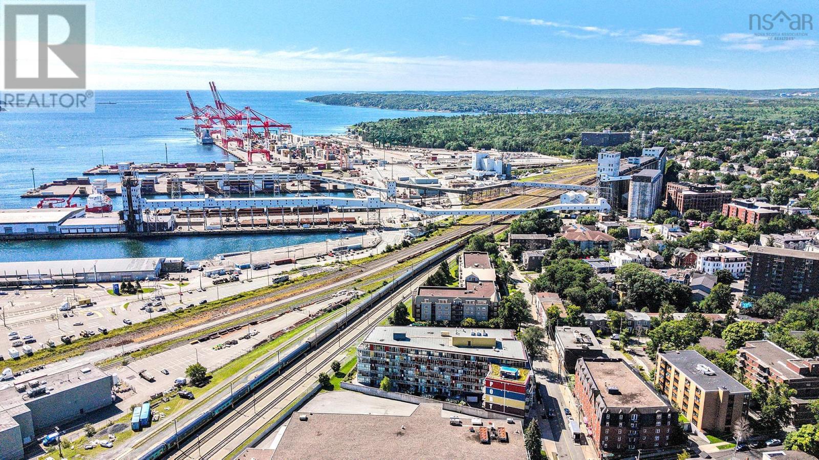 #407 1065 Barrington Street - 36
