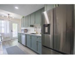 71 Amberly Co Nw, Edmonton, AB T5A2H9 Photo 13