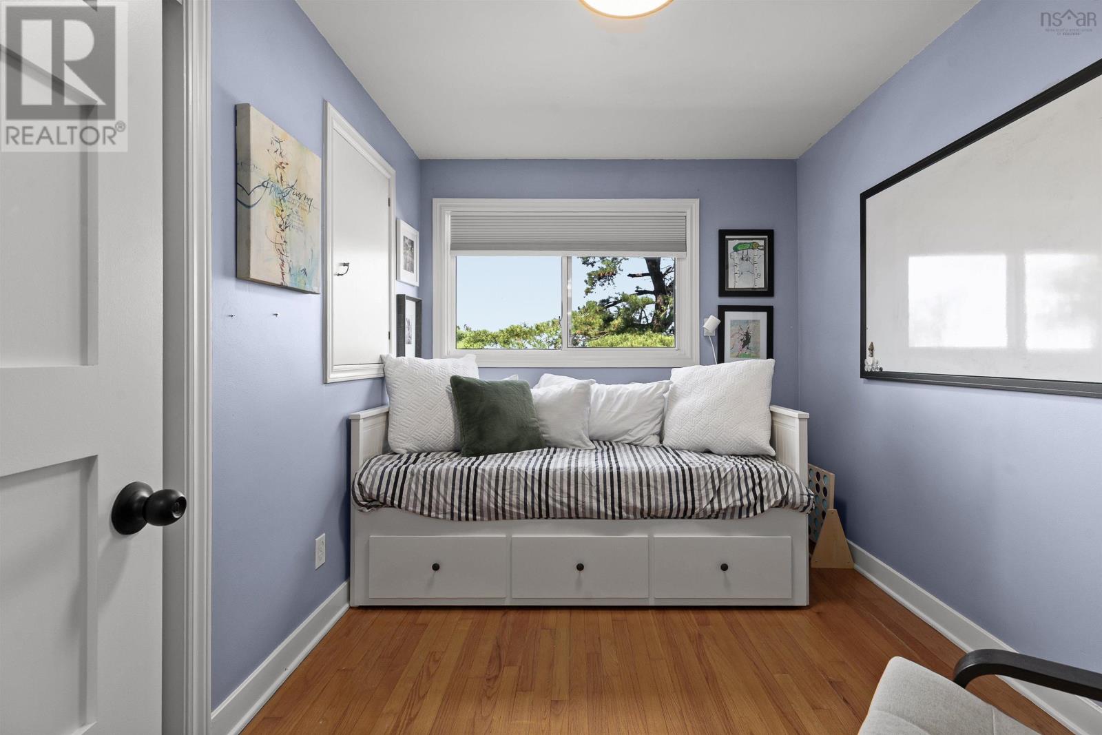 Property 21 of 50 of 14 Starling Street