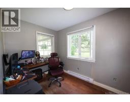 Bath (# pieces 1-6) - 383 New Maryland Hwy, New Maryland, NB E3C2H5 Photo 10