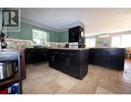 Mud room - 383 New Maryland Hwy, New Maryland, NB E3C2H5 Photo 11
