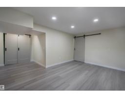 71 Amberly Co Nw, Edmonton, AB T5A2H9 Photo 32
