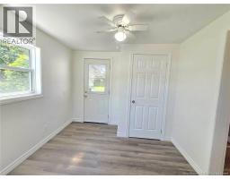 Living room - 3 Miramichi Avenue, Miramichi, NB E1N1P6 Photo 8