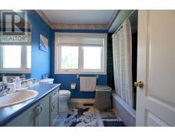 2914 Peacock Drive, Mississauga, ON L5M5S2 Photo 15