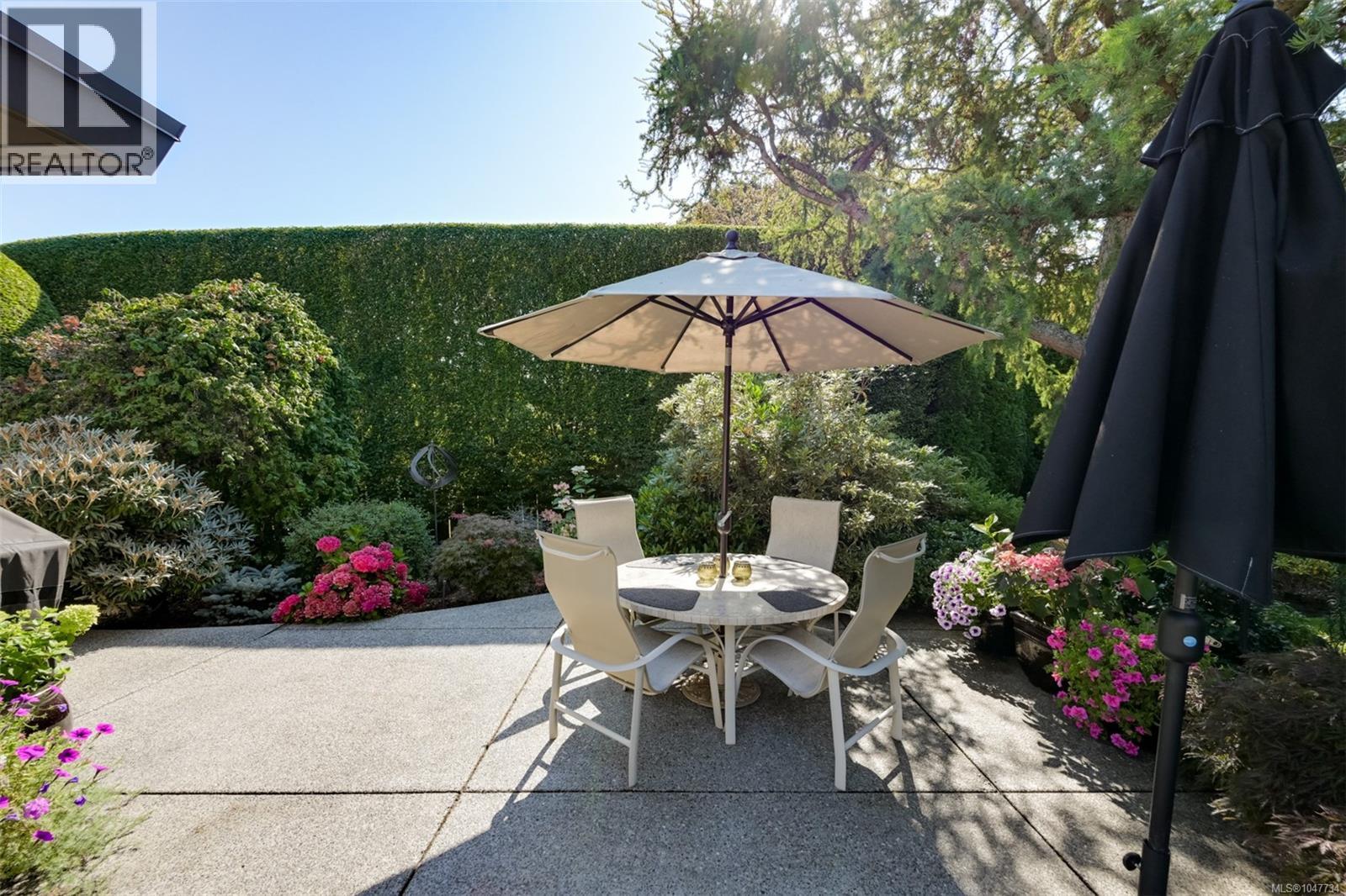 1557 Edgemont Rd - 17