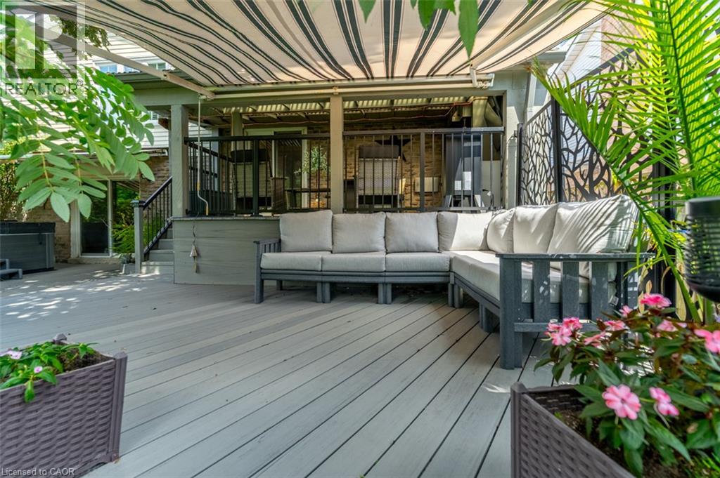 619 MOORELANDS Crescent - Image 30