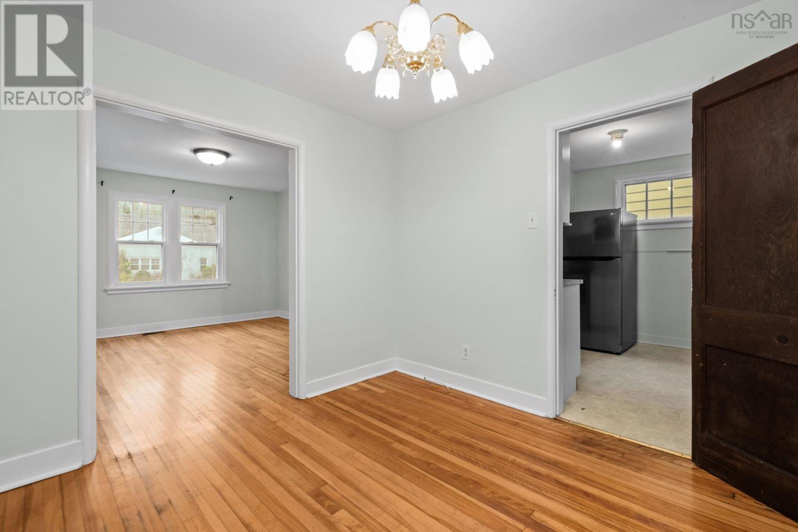 6921 Chebucto Road - 20
