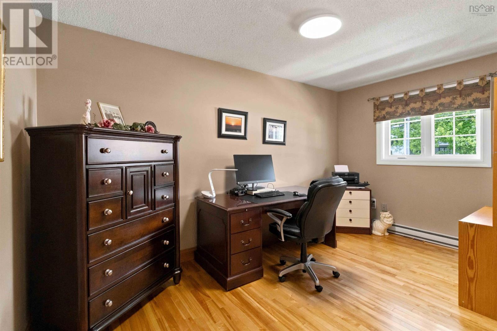 Property 20 of 44 of 18 P Thomas Drive, Portland Estates