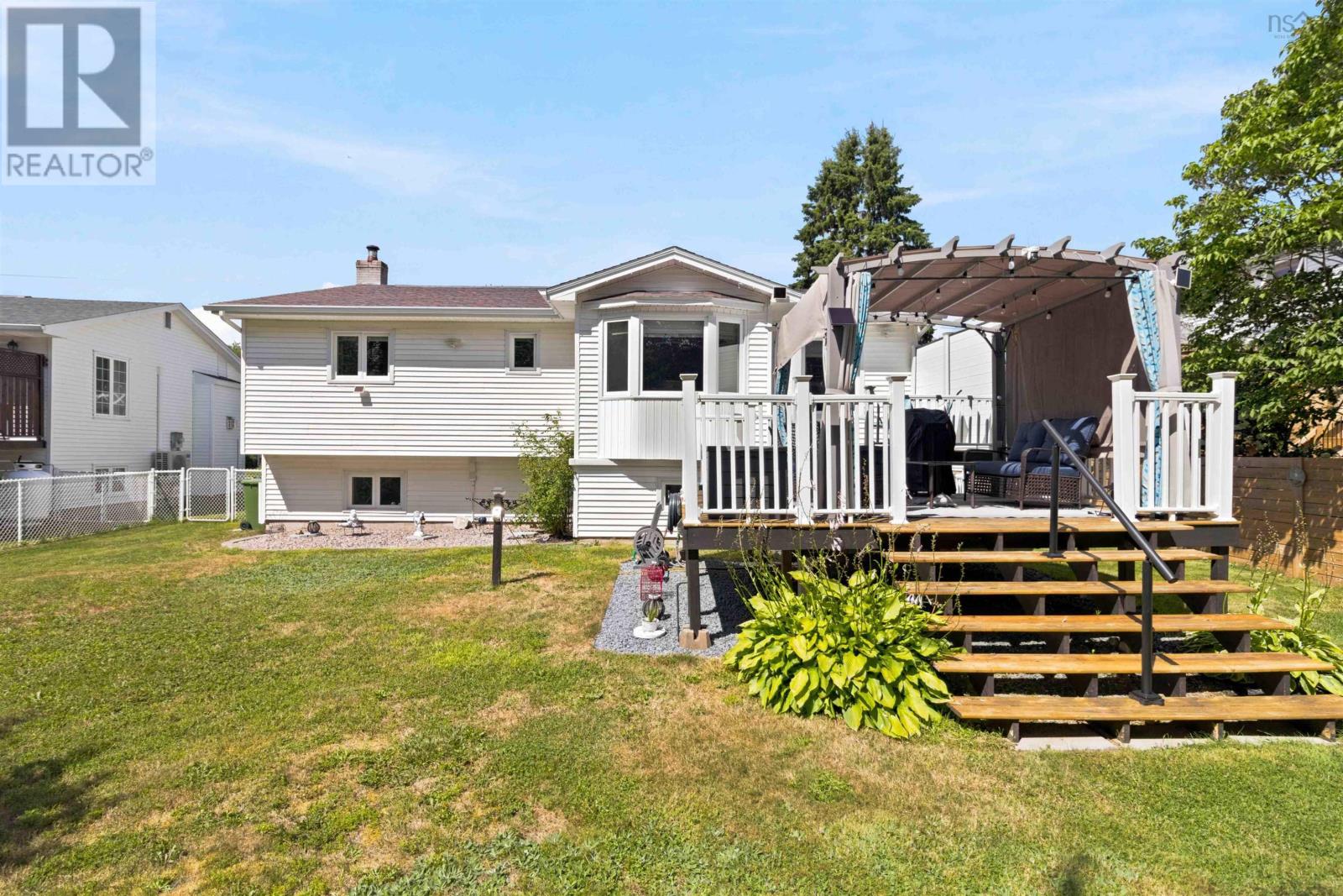 Property 33 of 44 of 18 P Thomas Drive, Portland Estates
