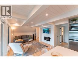 201 Menominee Lake Road N, Huntsville, ON P1H2J3 Photo 8
