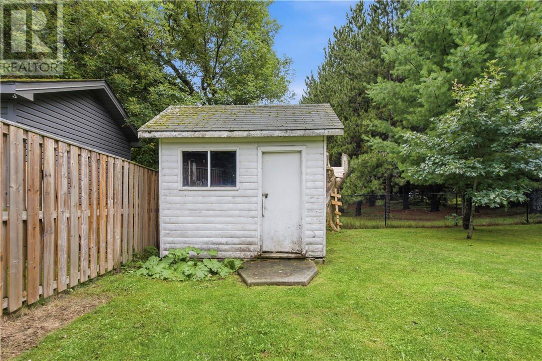 107 Patricia Street - Image 32