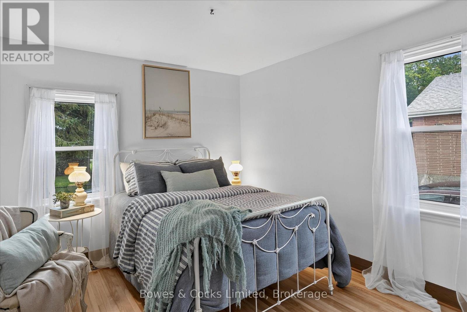 1193 CLONSILLA AVENUE - Image 21