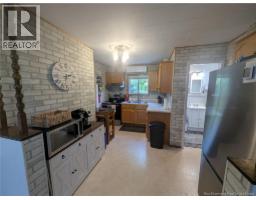 Kitchen - 2625 Miramichi, Bathurst, NB E2A6K1 Photo 8
