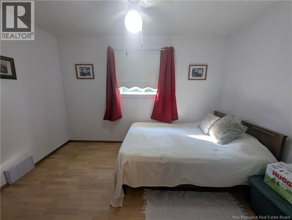2625 Miramichi - Image 18