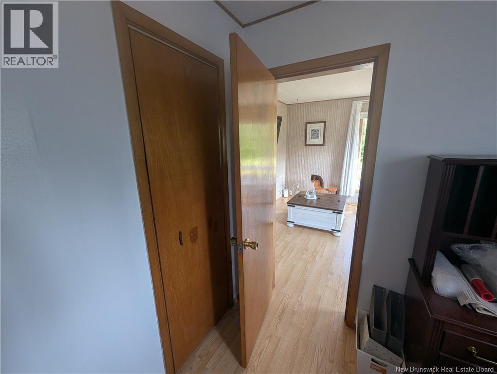 2625 Miramichi - Image 25