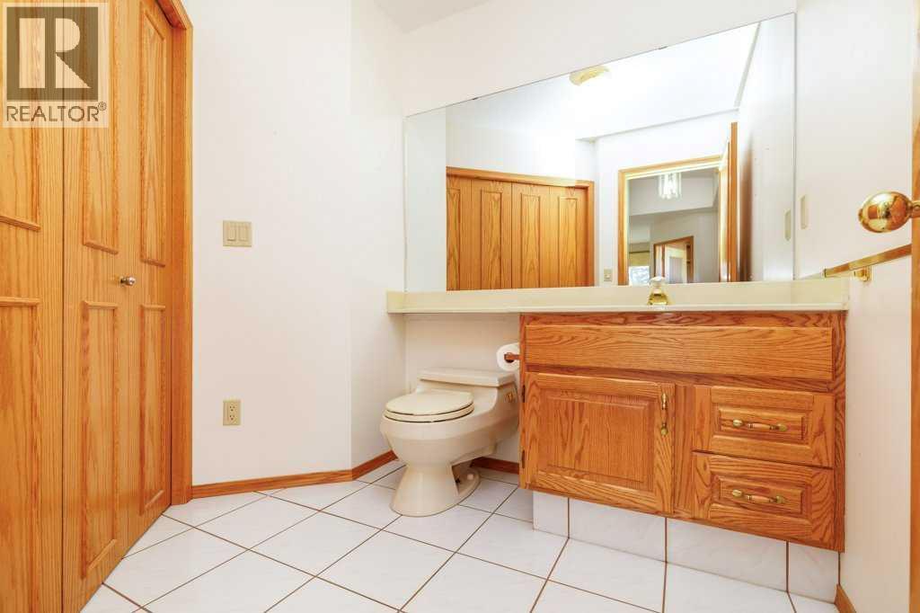 Listing photo – 11, 4700 Fountain Drive, Red Deer