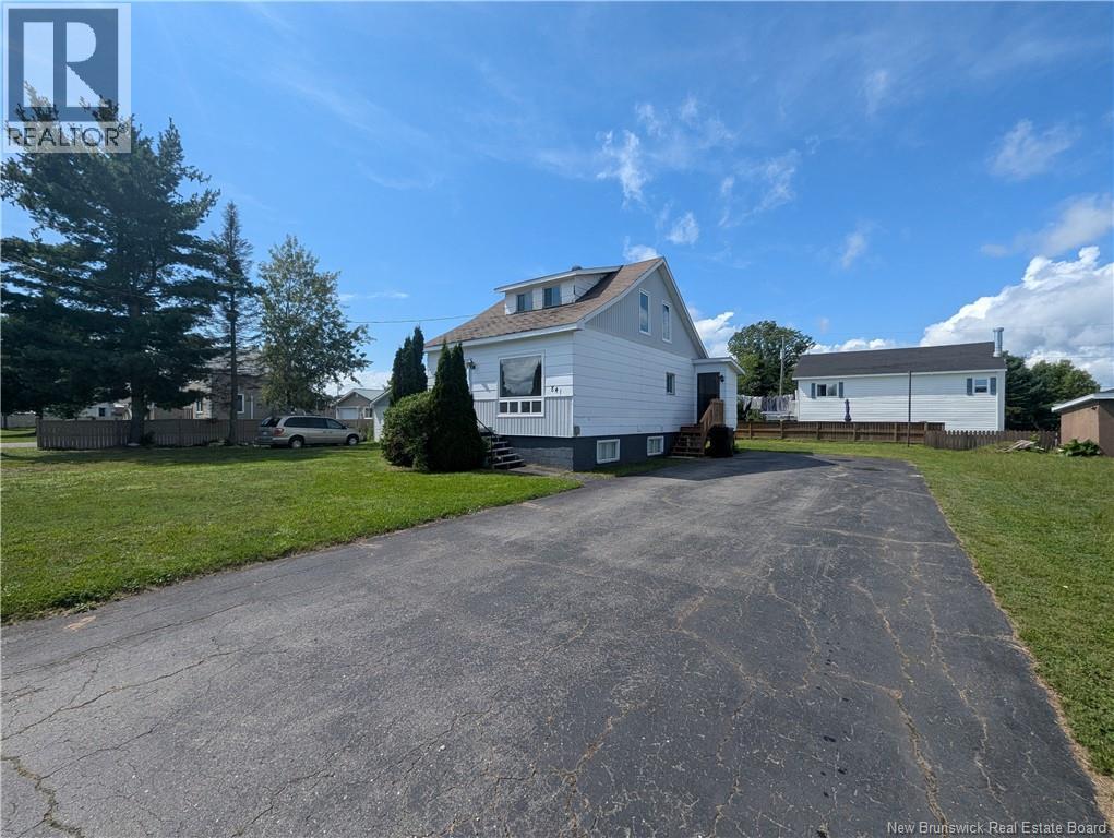 841 Helen - Image 23