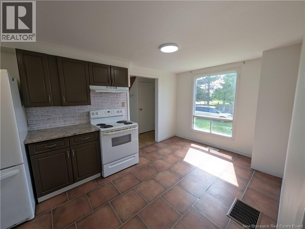841 Helen - Image 6