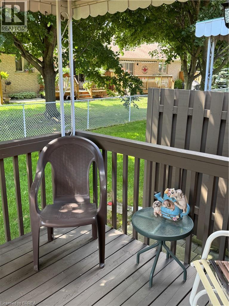 #16 60 WHITLAW Way - 10