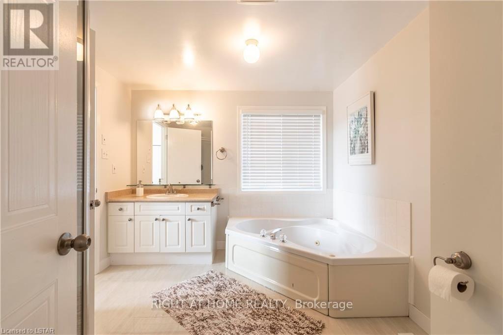 263 Rossmore Court — photo 23