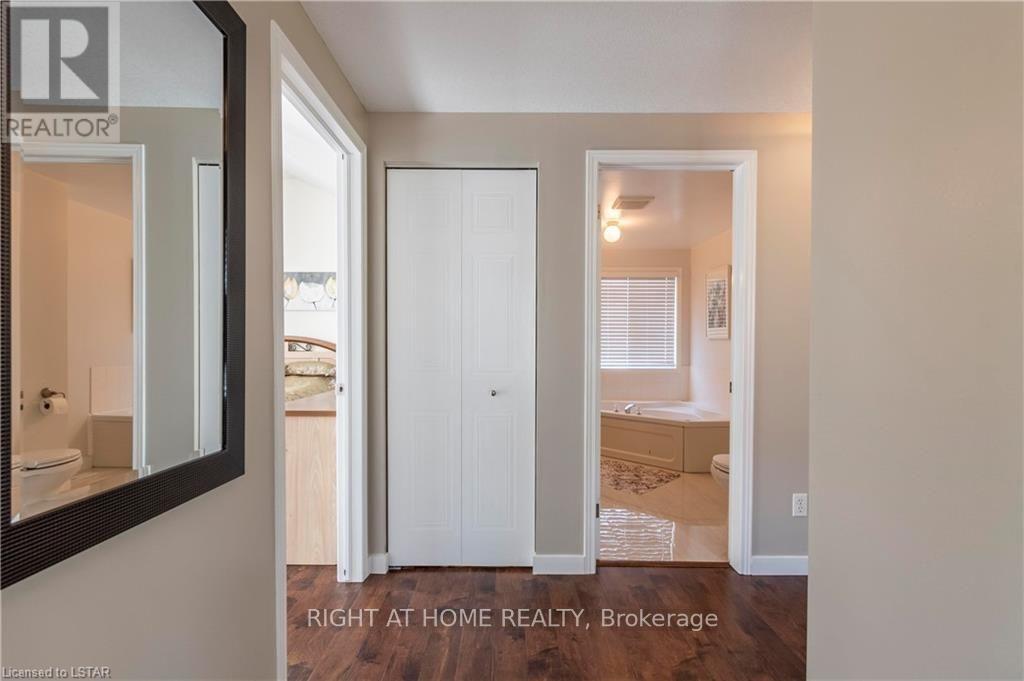 263 Rossmore Court — photo 29