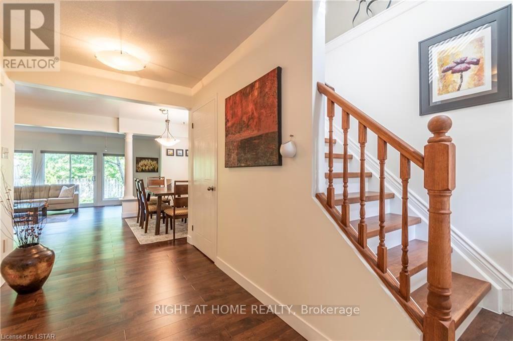 263 Rossmore Court, London South (South P), Ontario, N6C6B8, London South (South P), Ontario — photo 4 of 5