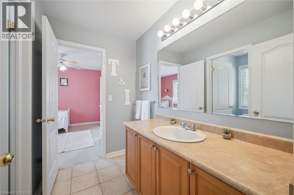79 ZIEMAN Crescent - Image 23